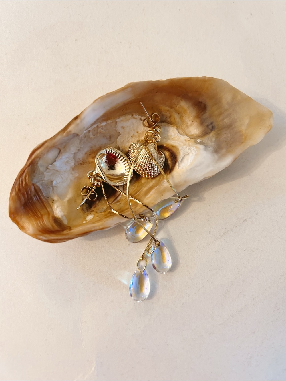 Gold Shell Iridescent drip earrings